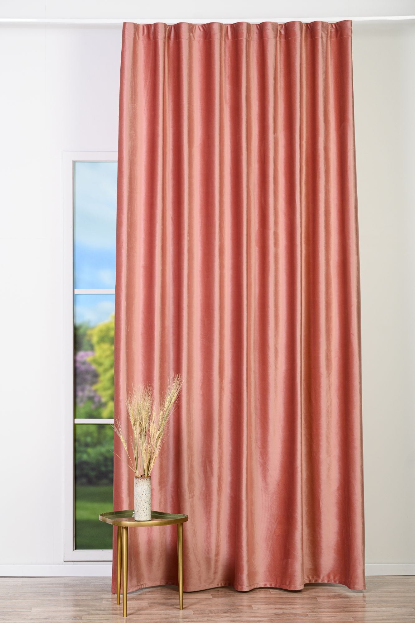 Draperie Cera Roz, Metraj