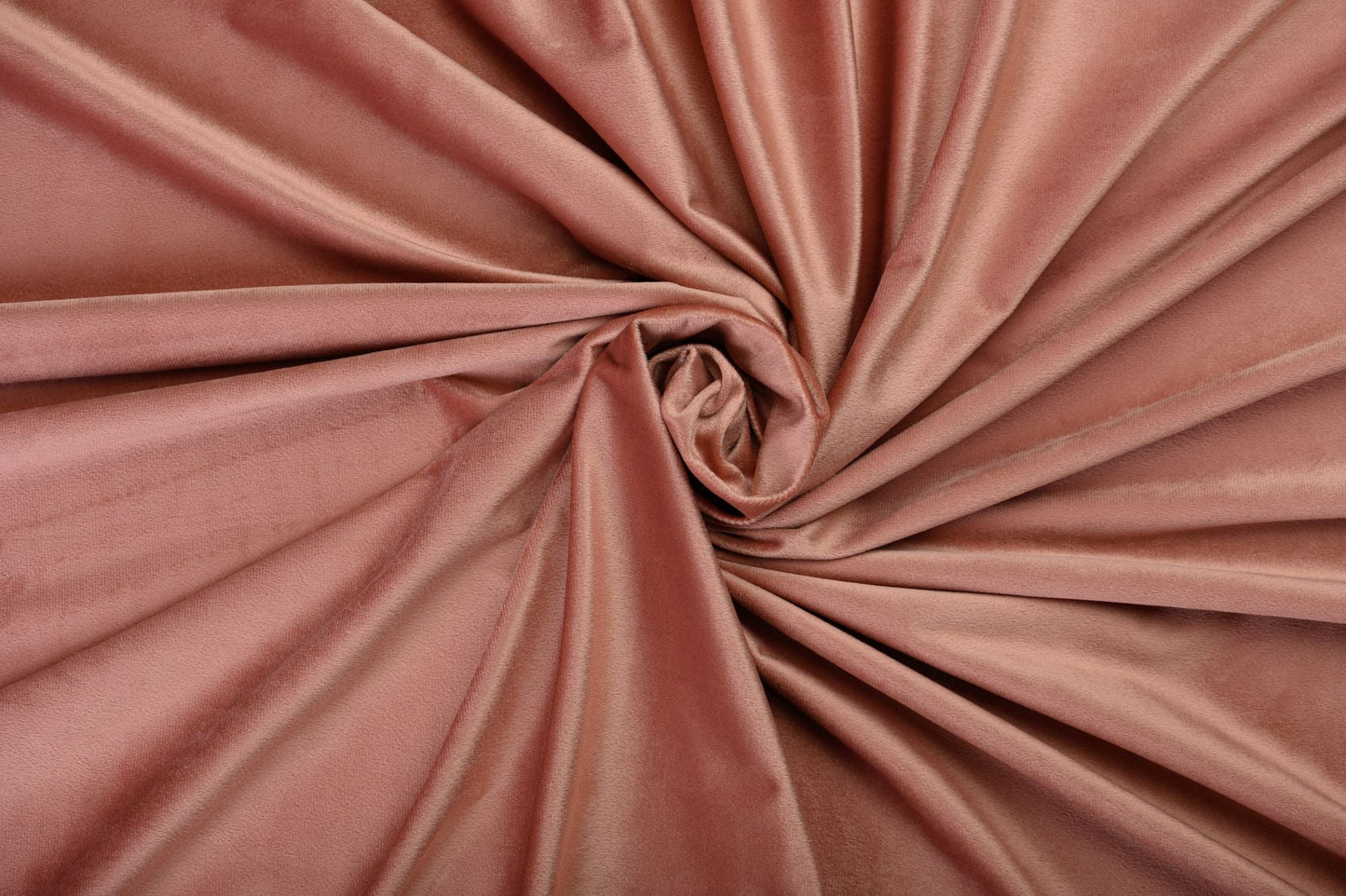 Draperie Cera Roz, Metraj