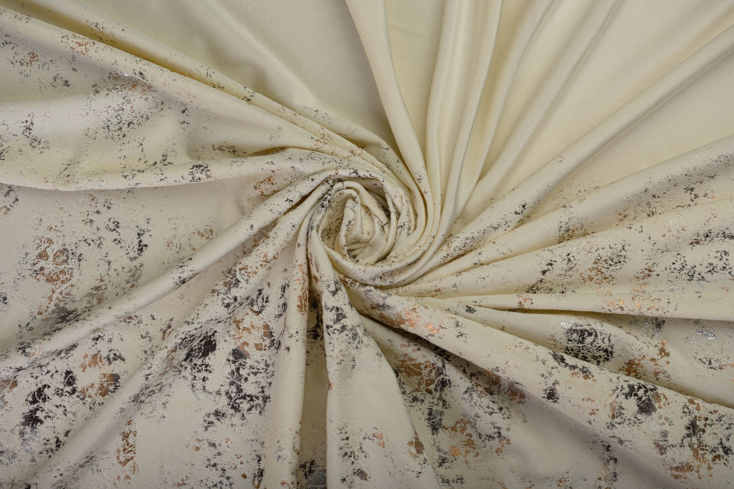 Draperie Crina Crem, Metraj