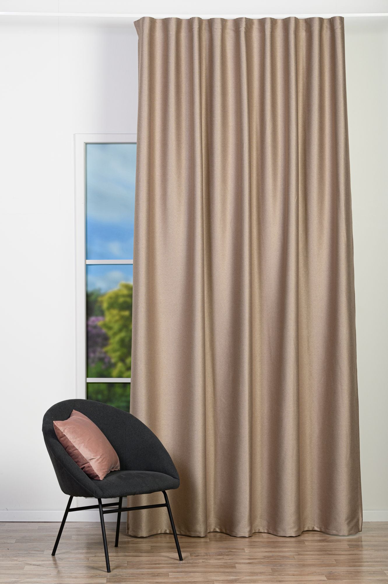 Draperie Lugo Nisip, Metraj