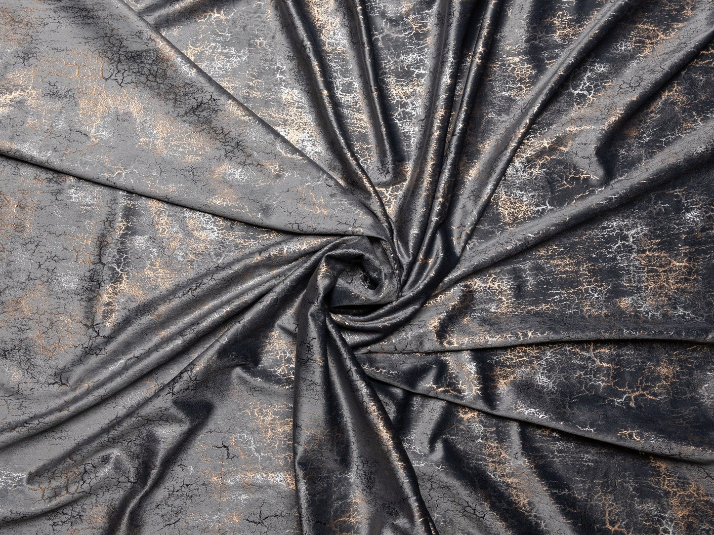 Draperie Luvru Gri, Metraj