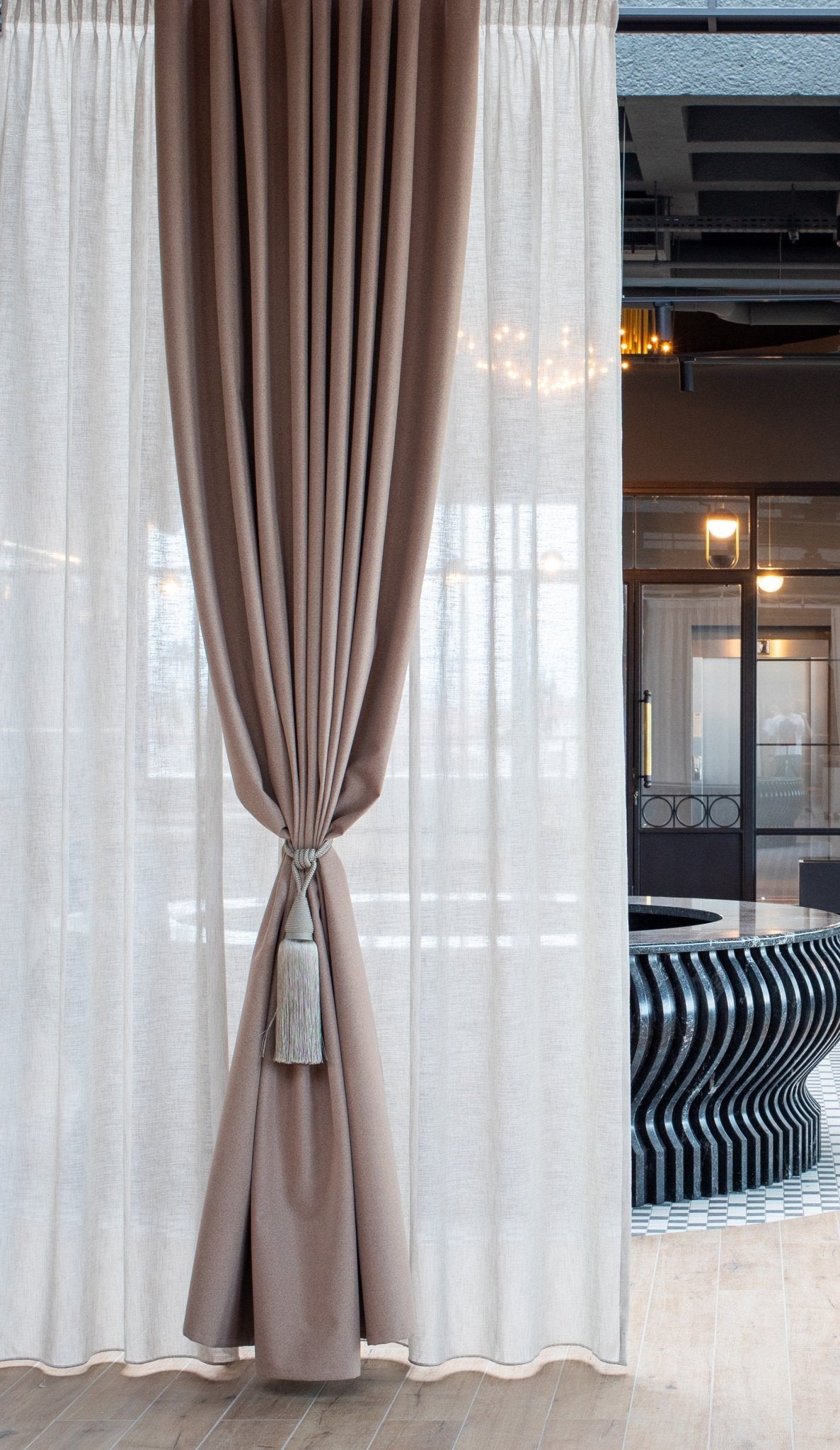 Draperie Sevilla Bej, Metraj