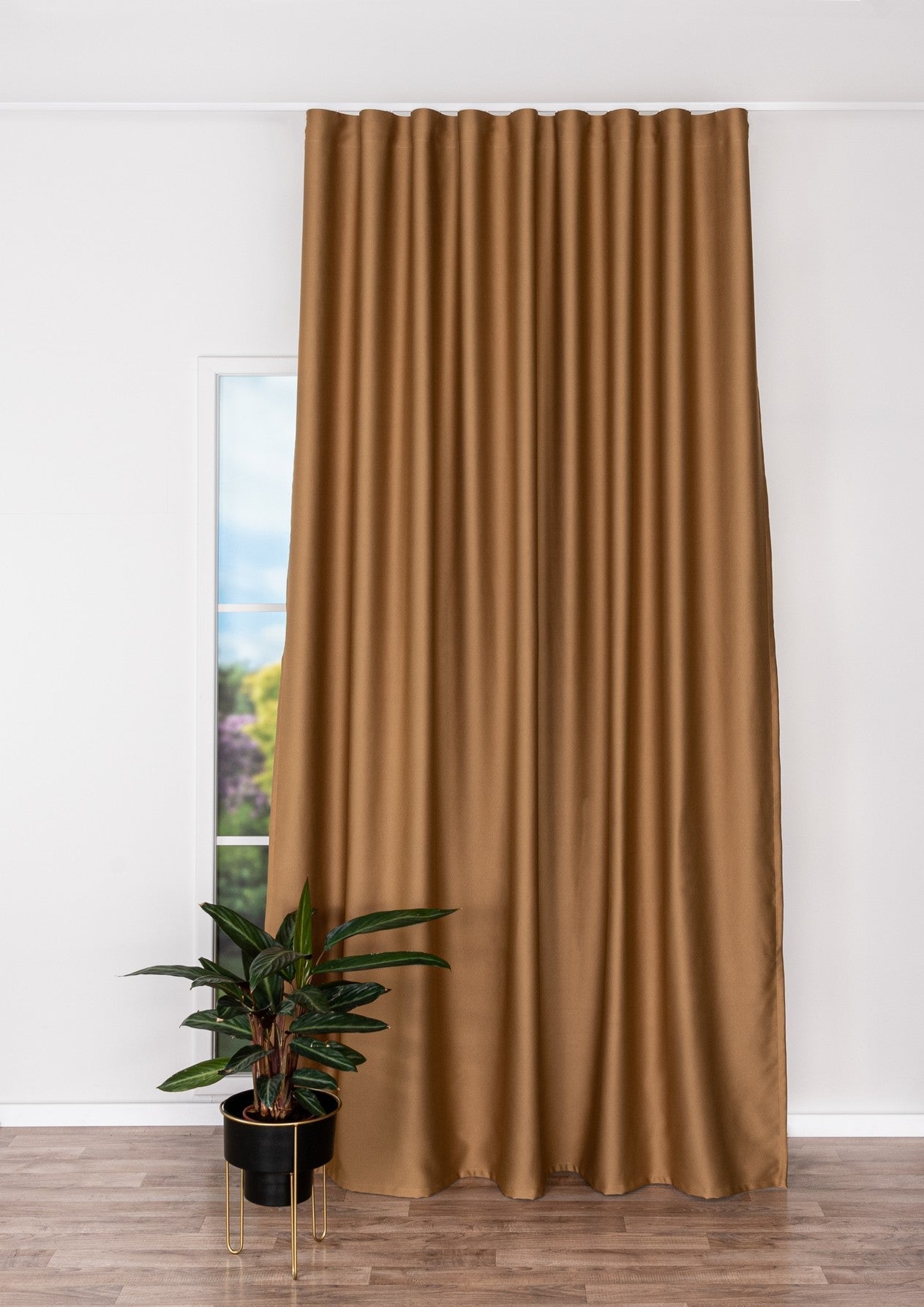 Draperie Sidy Mustar, Metraj