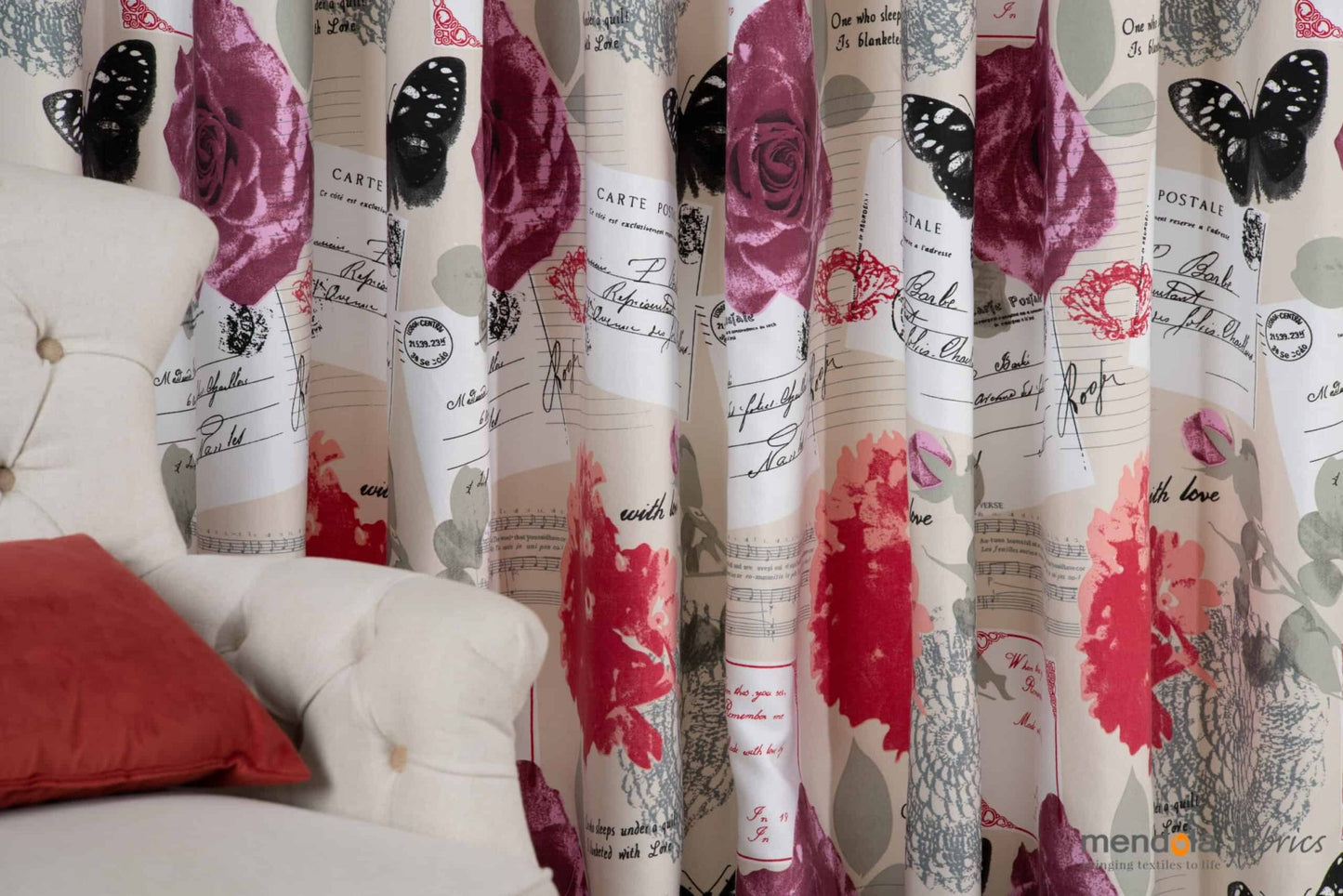 Draperie Victoria Rosu