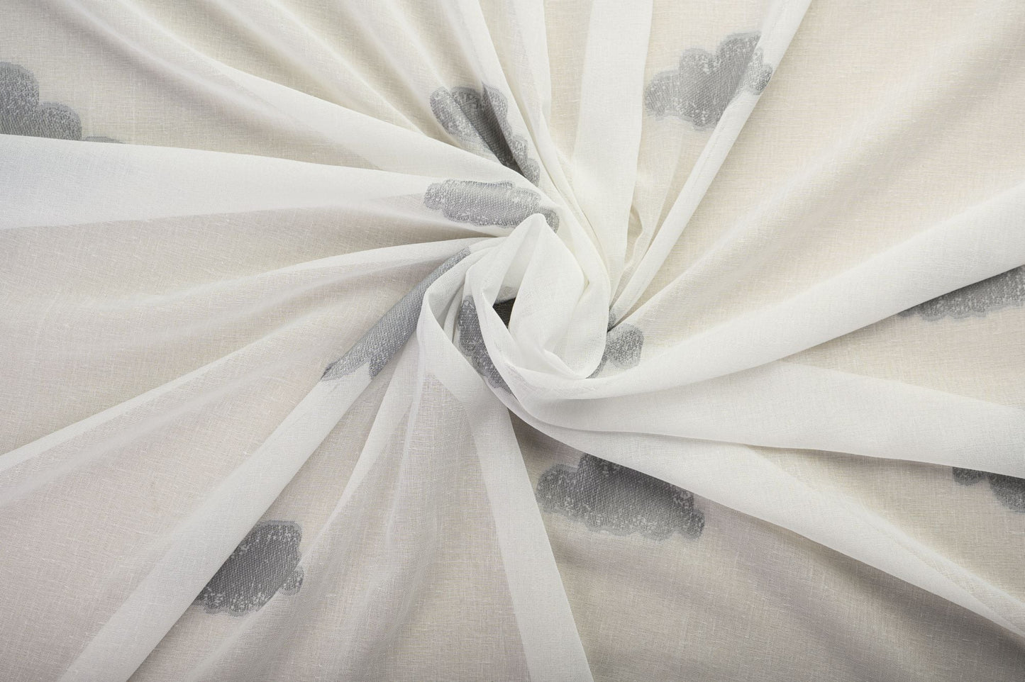 Perdea Fresco Gri, Metraj