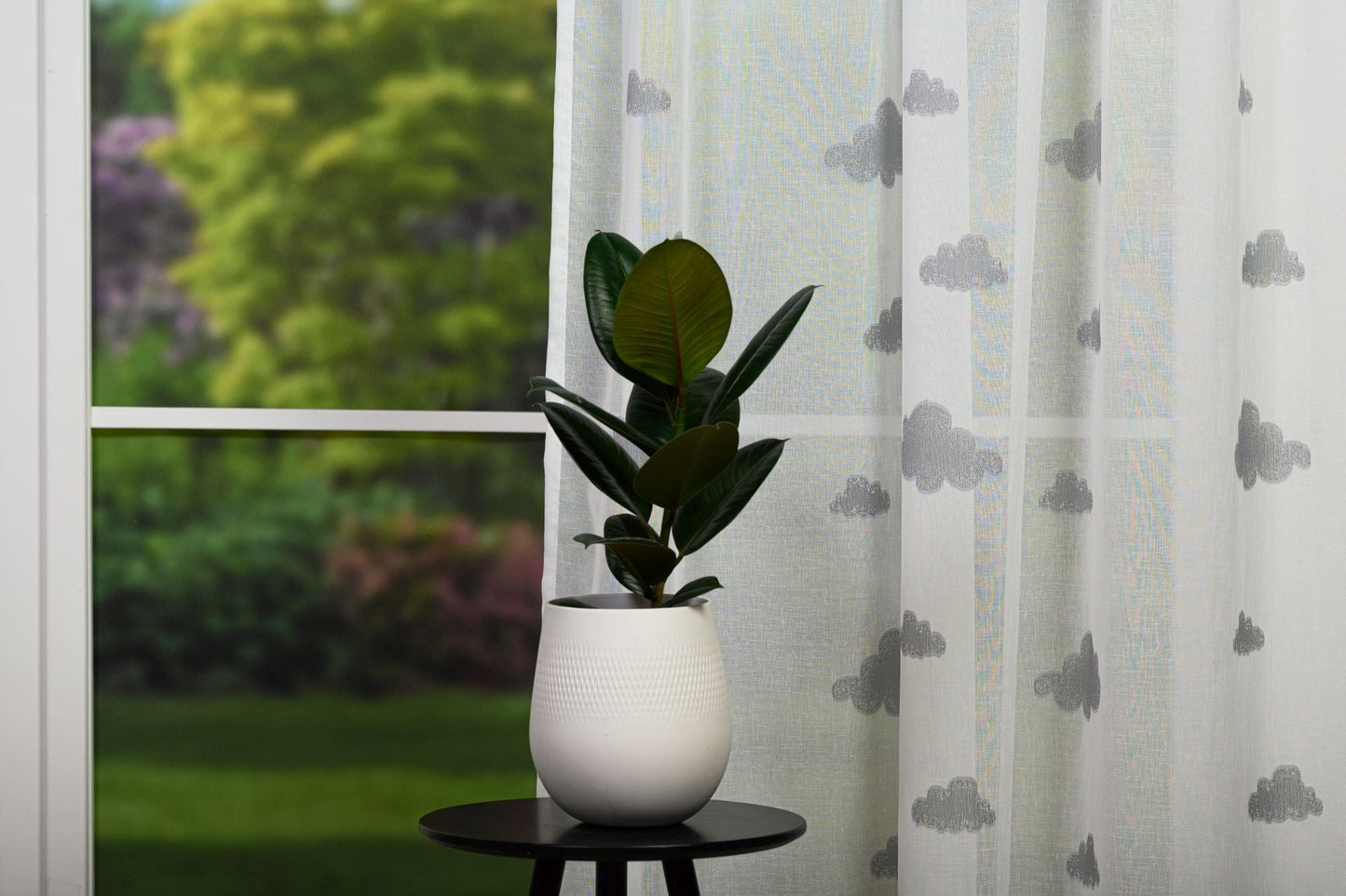 Perdea Fresco Gri, Metraj