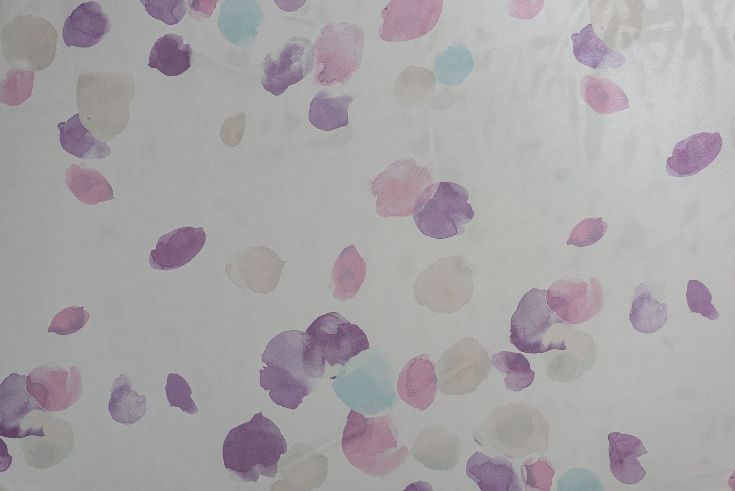 Perdea Havira, Mov, Metraj