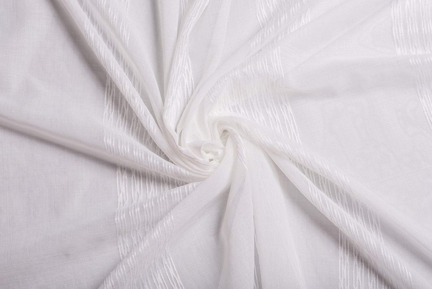 Perdea Kivoro, Alb, Metraj