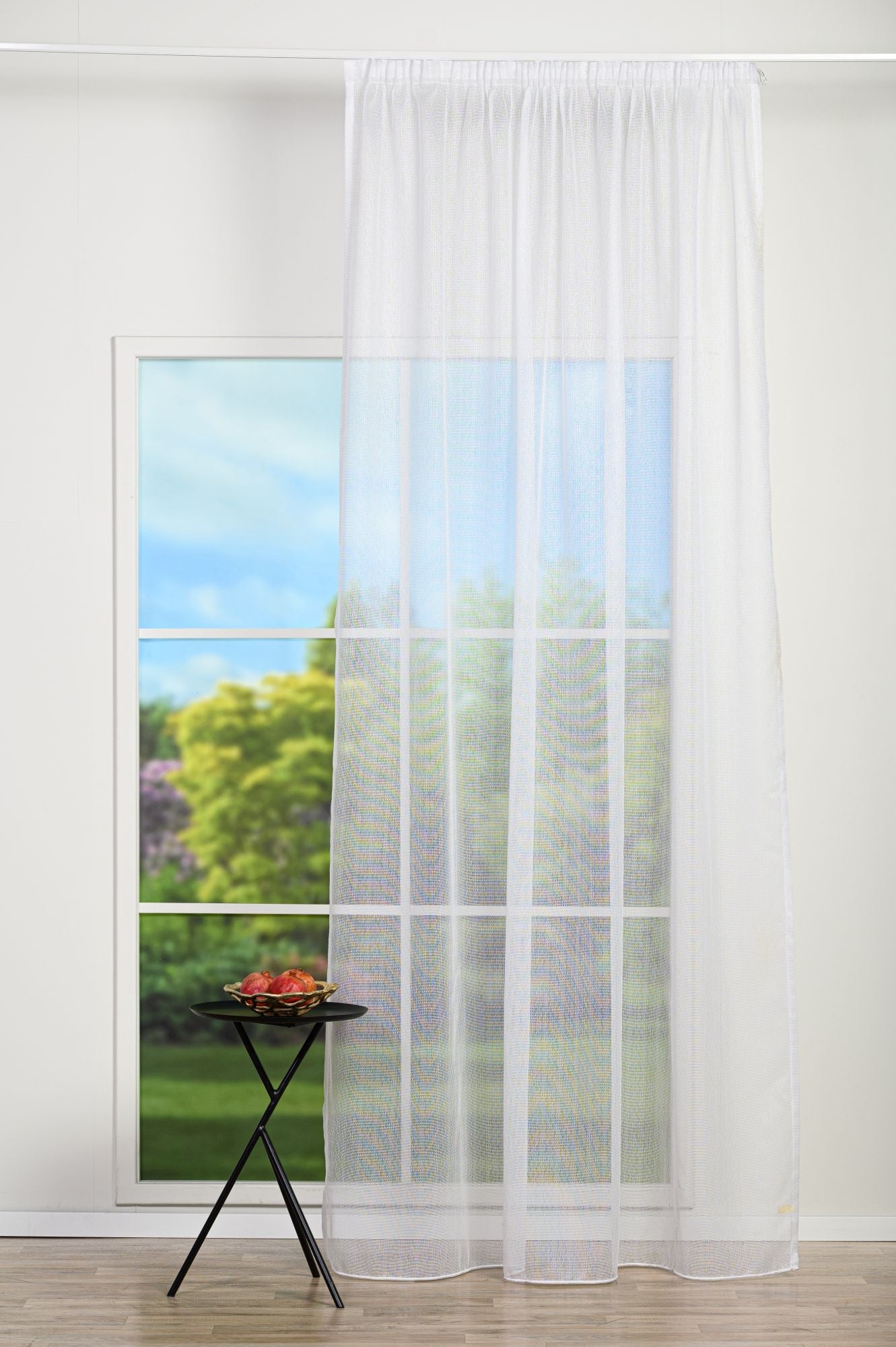 Perdea Lisbon Alb, Metraj