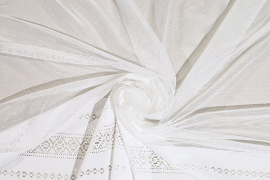 Perdea Daria Alb, Metraj