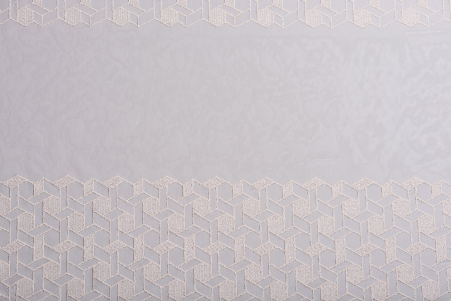 Perdea Etherea, Crem, Metraj