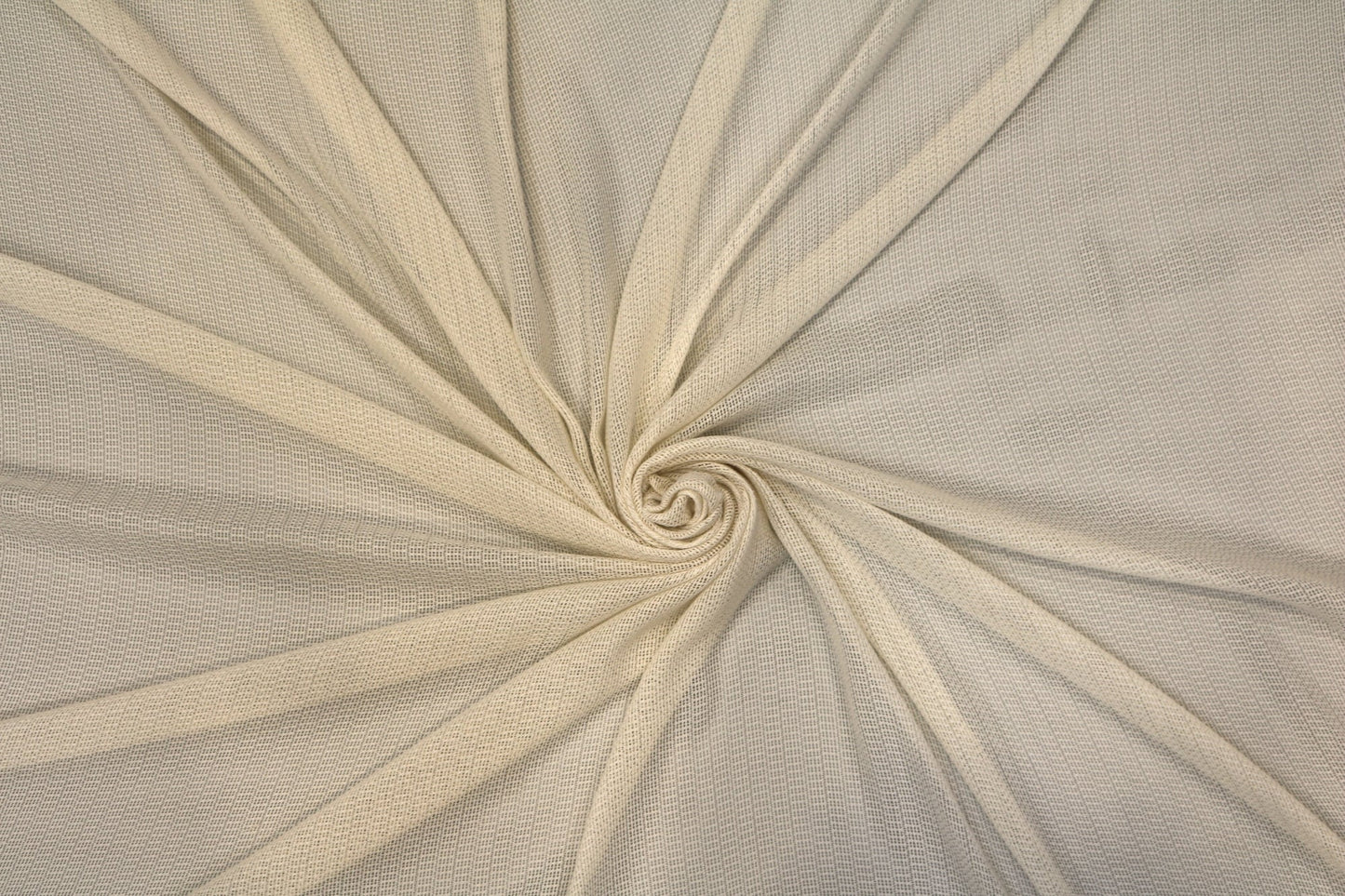 Perdea Zalindra, Crem, Metraj