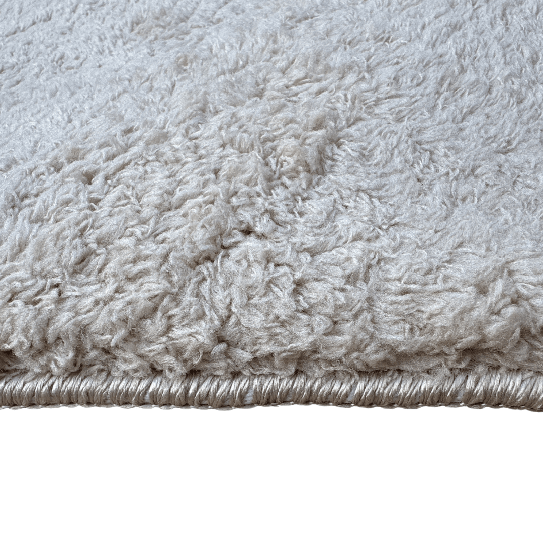 Traversa Pufoasa Alb/Crem 